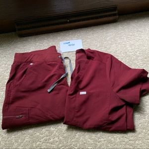 FIG Srubs - Burgundy